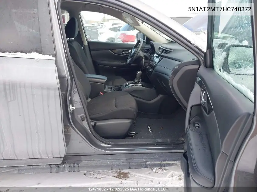 5N1AT2MT7HC740372 2017 Nissan Rogue