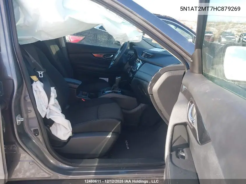 5N1AT2MT7HC879269 2017 Nissan Rogue S/Sv