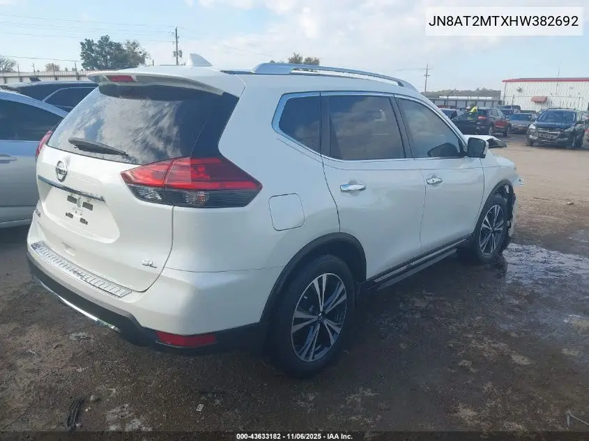 JN8AT2MTXHW382692 2017 Nissan Rogue Sl