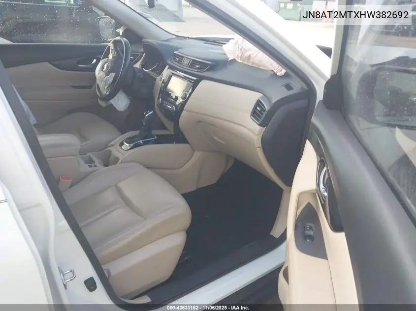 JN8AT2MTXHW382692 2017 Nissan Rogue Sl