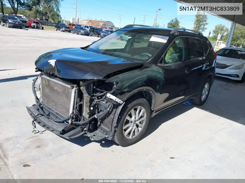 5N1AT2MT3HC833809 2017 Nissan Rogue Sv