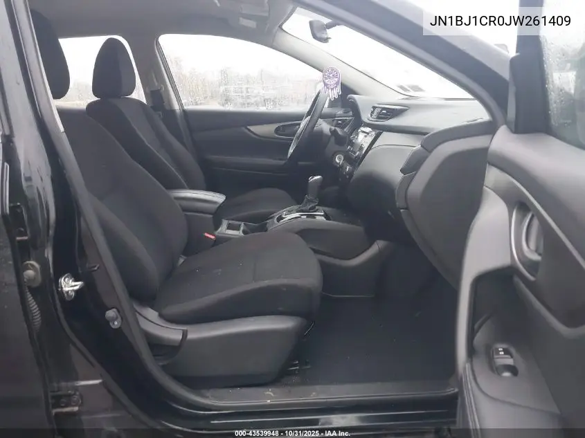 JN1BJ1CR0JW261409 2018 Nissan Rogue Sport S