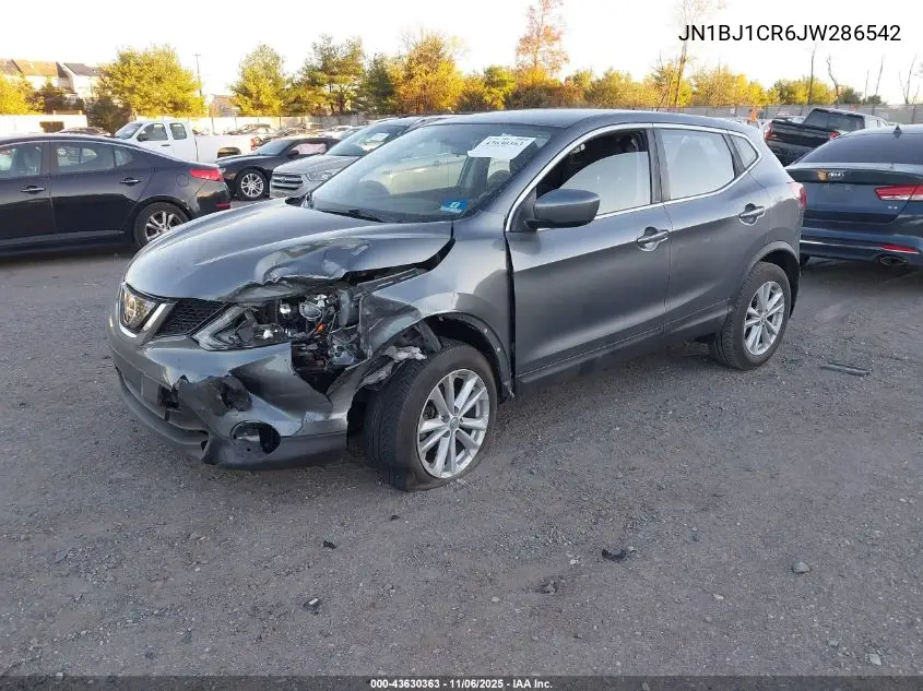 JN1BJ1CR6JW286542 2018 Nissan Rogue Sport S