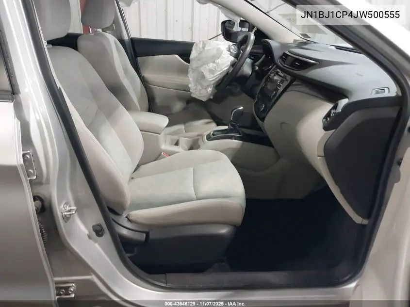 JN1BJ1CP4JW500555 2018 Nissan Rogue Sport Sv