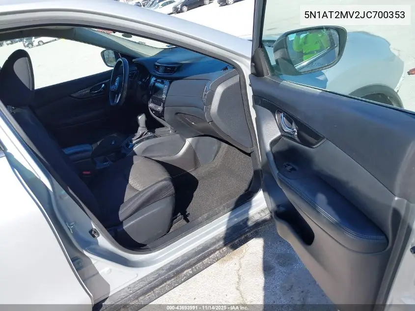 5N1AT2MV2JC700353 2018 Nissan Rogue Sv