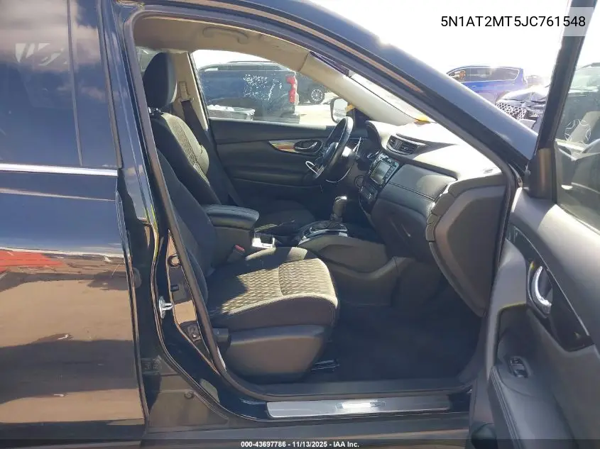 5N1AT2MT5JC761548 2018 Nissan Rogue Sv