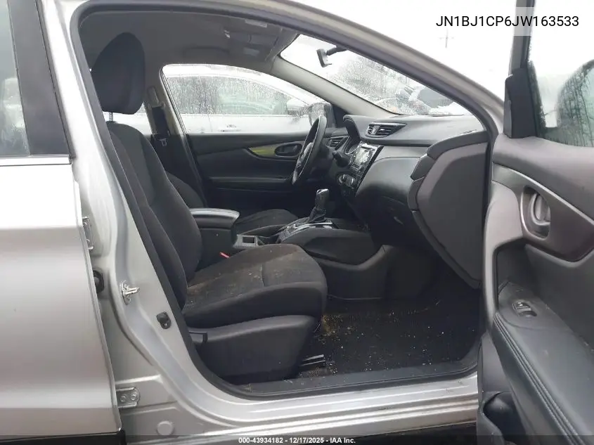 JN1BJ1CP6JW163533 2018 Nissan Rogue Sport S