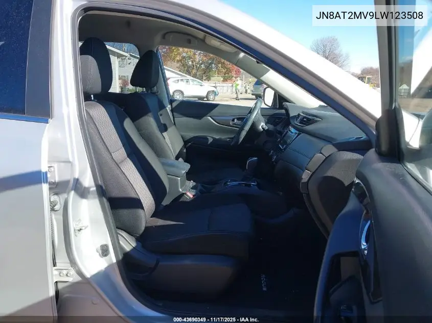 JN8AT2MV9LW123508 2020 Nissan Rogue Sv Intelligent Awd