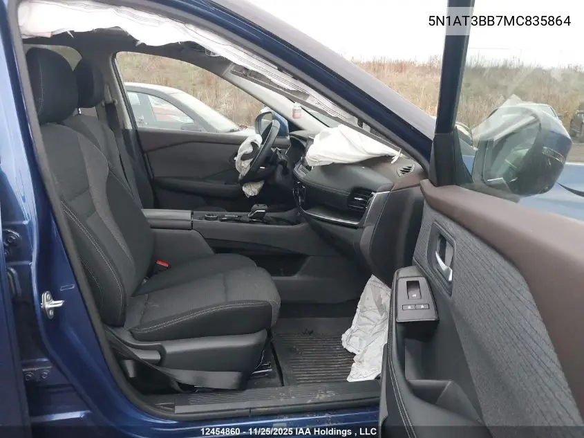 5N1AT3BB7MC835864 2021 Nissan Rogue Sv