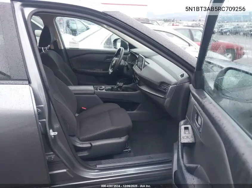 5N1BT3AB5RC709256 2024 Nissan Rogue S Intelligent Awd