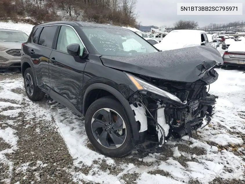 5N1BT3BB2SC795971 2025 Nissan Rogue Sv Intelligent Awd