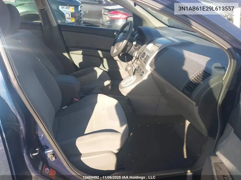 3N1AB61E29L613557 2009 Nissan Sentra 2.0S