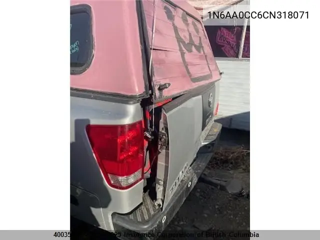 1N6AA0CC6CN318071 2012 Nissan Titan