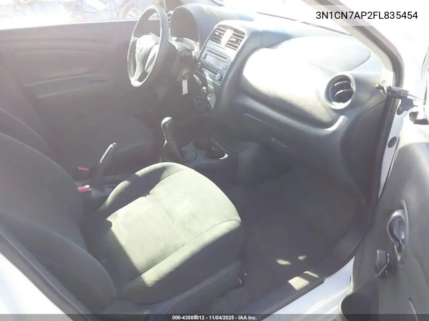 3N1CN7AP2FL835454 2015 Nissan Versa 1.6 S