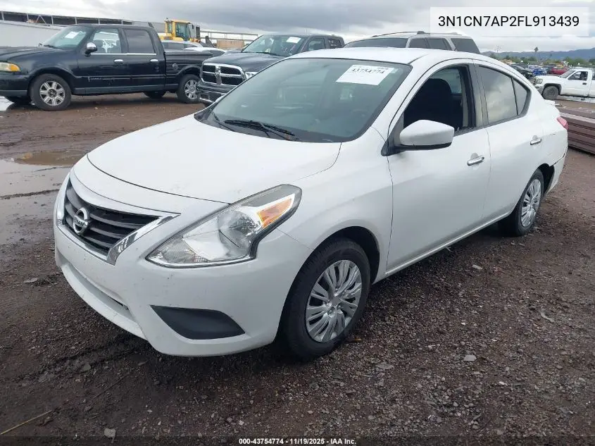 3N1CN7AP2FL913439 2015 Nissan Versa 1.6 Sv