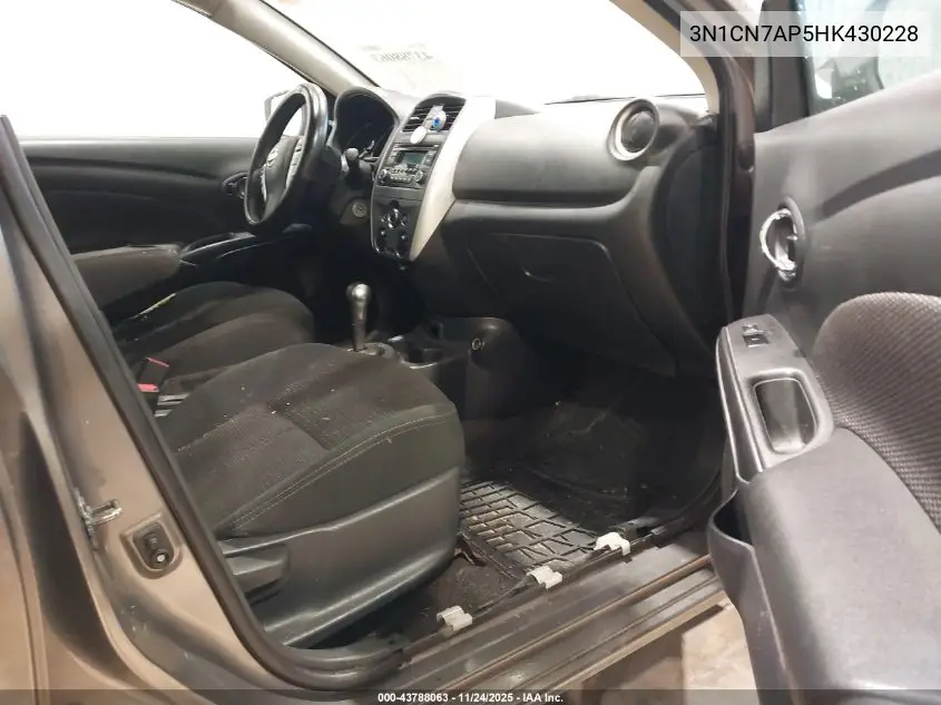 3N1CN7AP5HK430228 2017 Nissan Versa 1.6 Sv