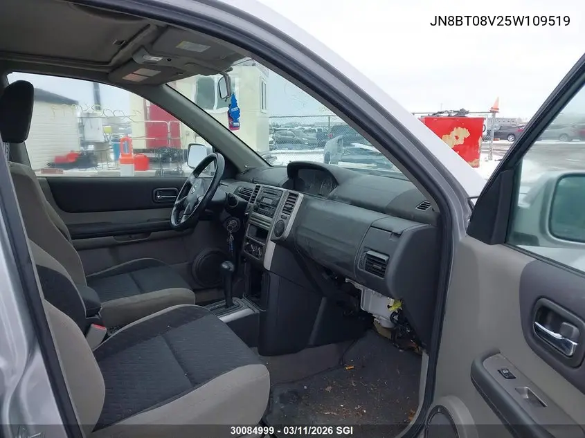 2005 Nissan X-Trail Xe/Se VIN: JN8BT08V25W109519 Lot: 30084999