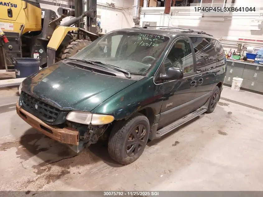 1P4GP45L3XB641044 1999 Plymouth Voyager Se/Expresso