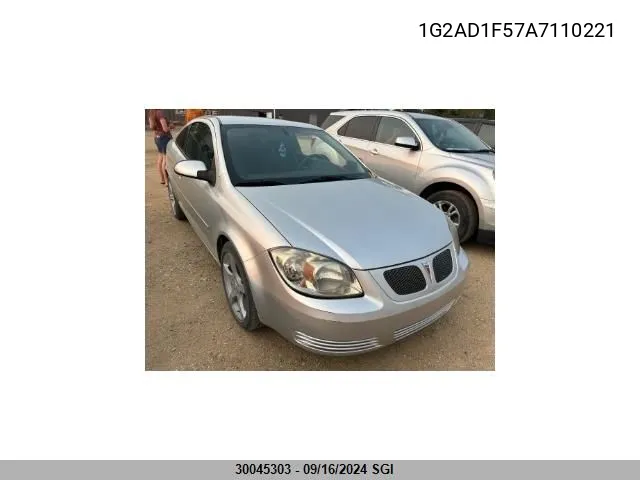 1G2AD1F57A7110221 2010 Pontiac G5 Se