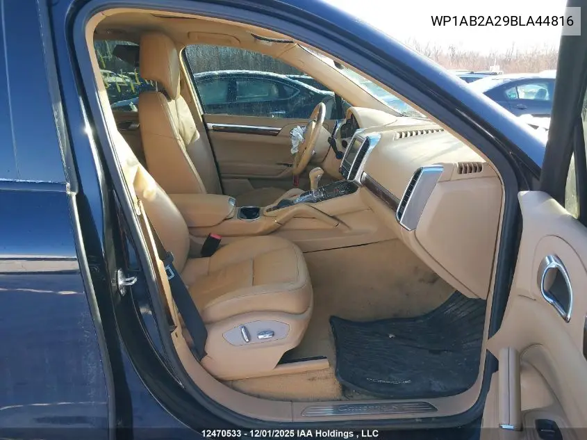 WP1AB2A29BLA44816 2011 Porsche Cayenne S