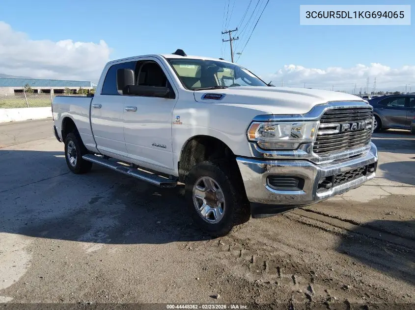 3C6UR5DL1KG694065 2019 Ram 2500 Big Horn 4X4 6'4 Box