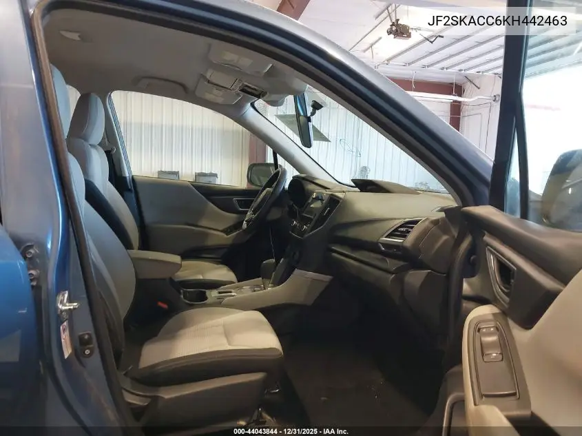 JF2SKACC6KH442463 2019 Subaru Forester