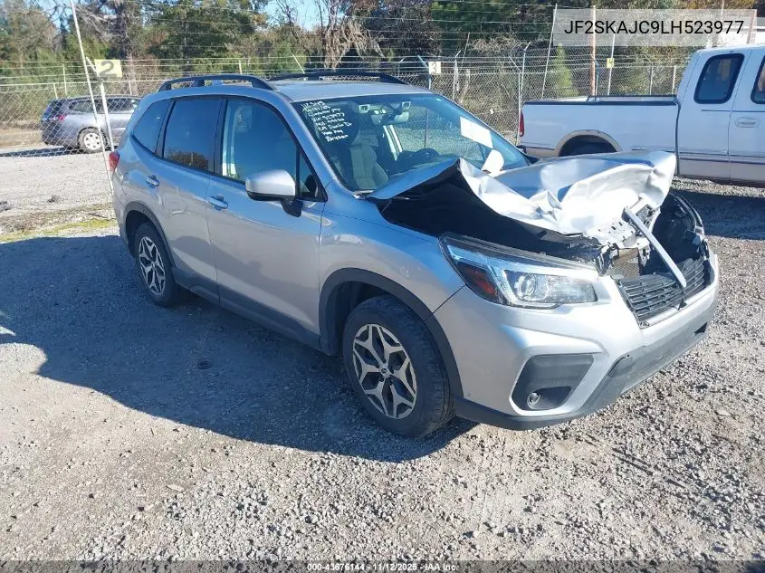 JF2SKAJC9LH523977 2020 Subaru Forester Premium