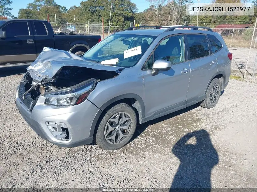 JF2SKAJC9LH523977 2020 Subaru Forester Premium