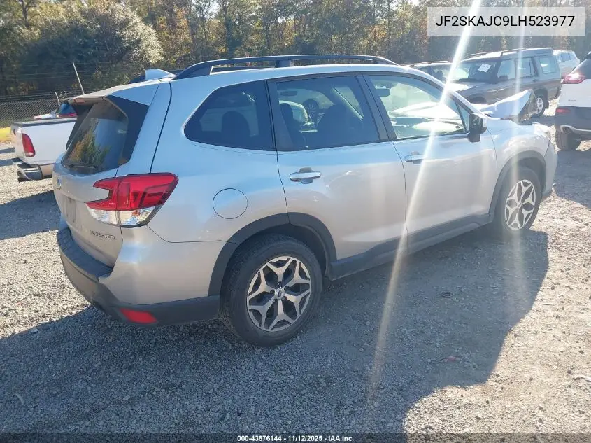 JF2SKAJC9LH523977 2020 Subaru Forester Premium