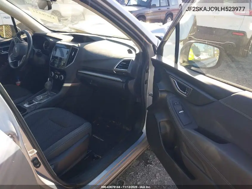 JF2SKAJC9LH523977 2020 Subaru Forester Premium