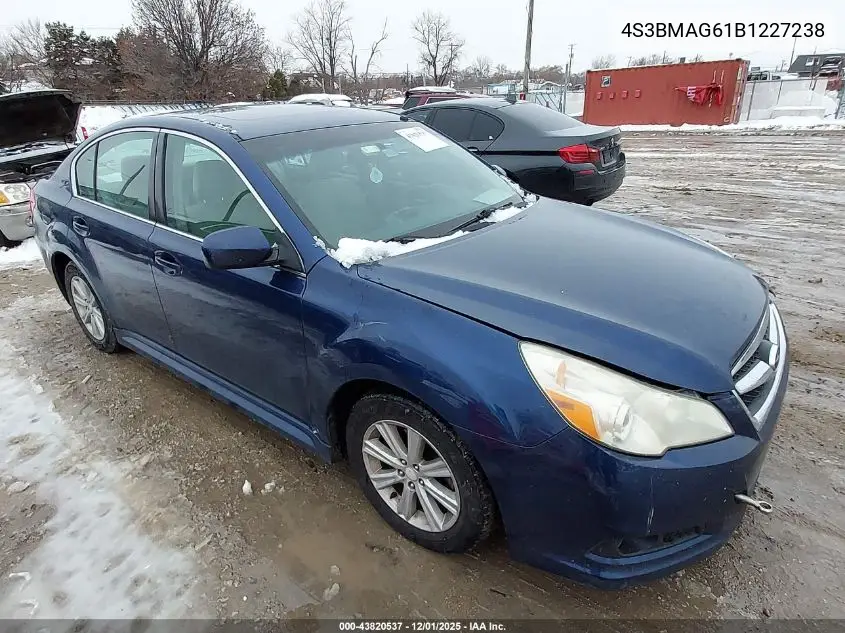 4S3BMAG61B1227238 2011 Subaru Legacy 2.5I Premium