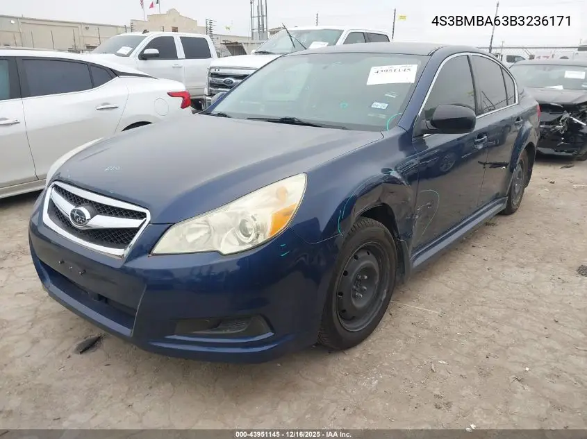 4S3BMBA63B3236171 2011 Subaru Legacy 2.5I