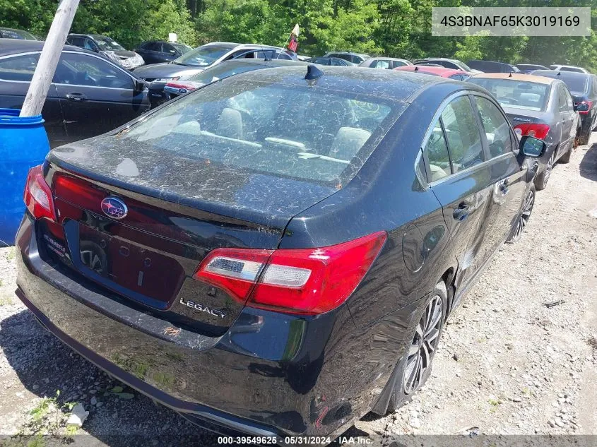 4S3BNAF65K3019169 2019 Subaru Legacy 2.5I Premium