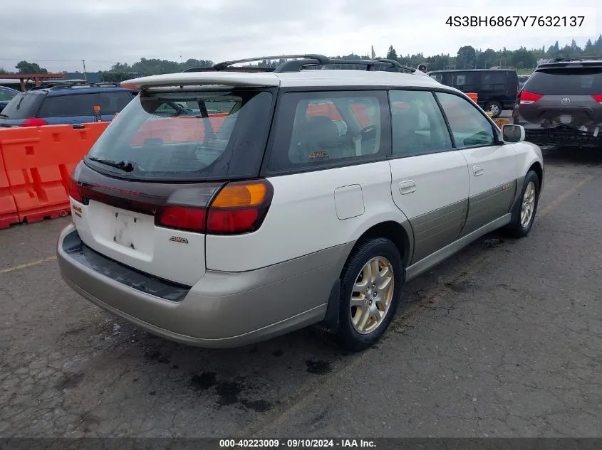 4S3BH6867Y7632137 2000 Subaru Outback Limited