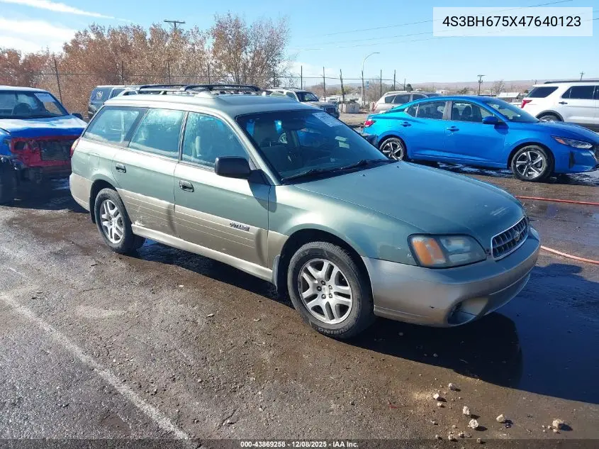 4S3BH675X47640123 2004 Subaru Outback