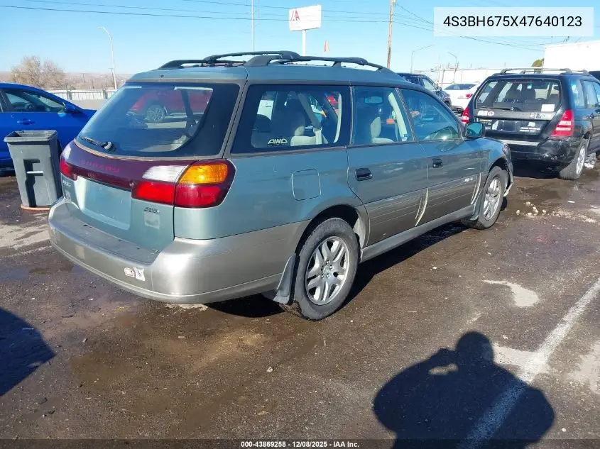 4S3BH675X47640123 2004 Subaru Outback
