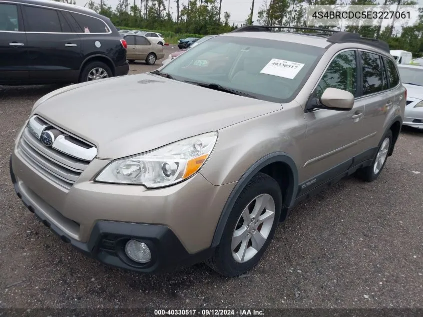 2014 Subaru Outback 2.5I Premium VIN: 4S4BRCDC5E3227061 Lot: 40330517