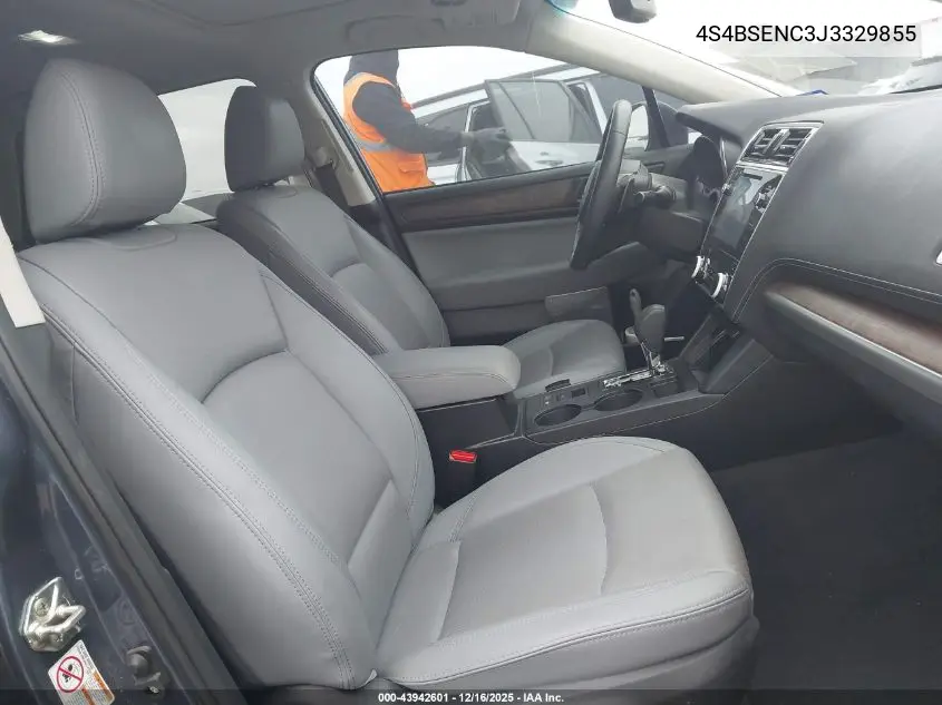 4S4BSENC3J3329855 2018 Subaru Outback 3.6R Limited
