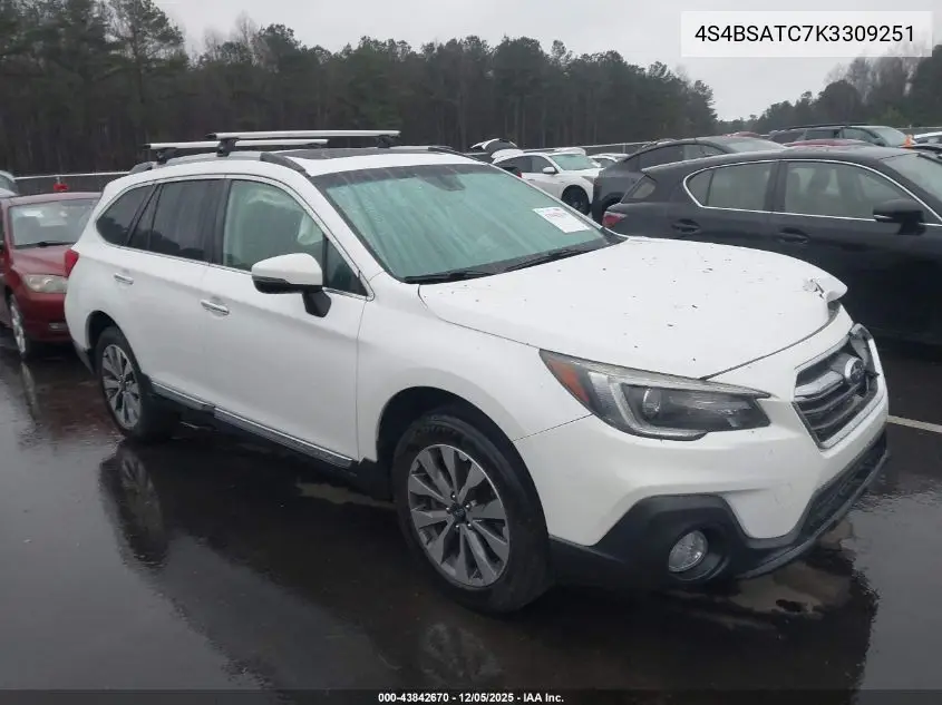 4S4BSATC7K3309251 2019 Subaru Outback 2.5I Touring