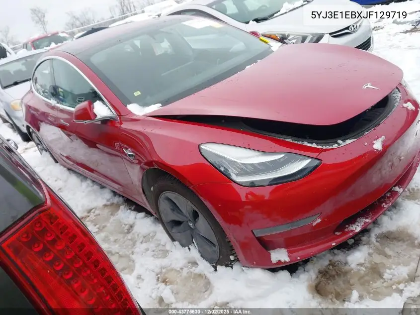 5YJ3E1EBXJF129719 2018 Tesla Model 3 Long Range/Performance