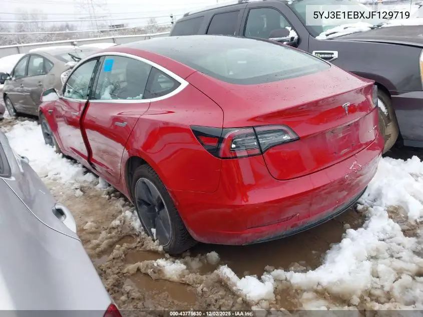 5YJ3E1EBXJF129719 2018 Tesla Model 3 Long Range/Performance