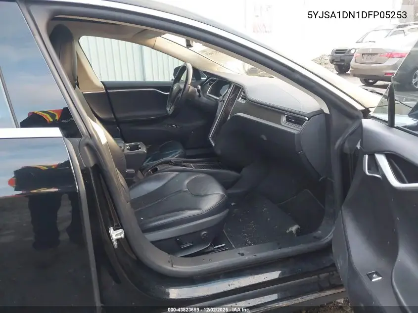 5YJSA1DN1DFP05253 2013 Tesla Model S