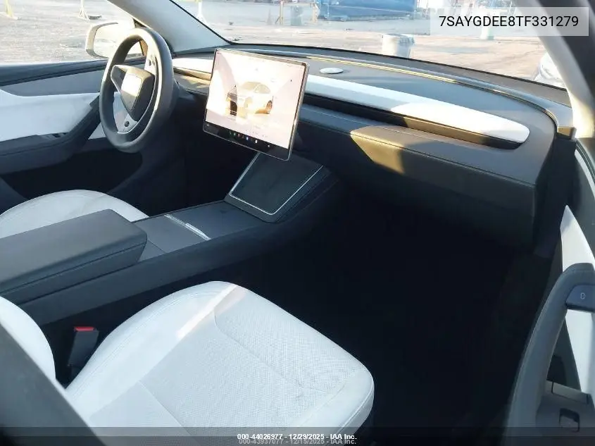 7SAYGDEE8TF331279 2026 Tesla Model Y Long Range Launch Series/Premium All-Wheel Drive