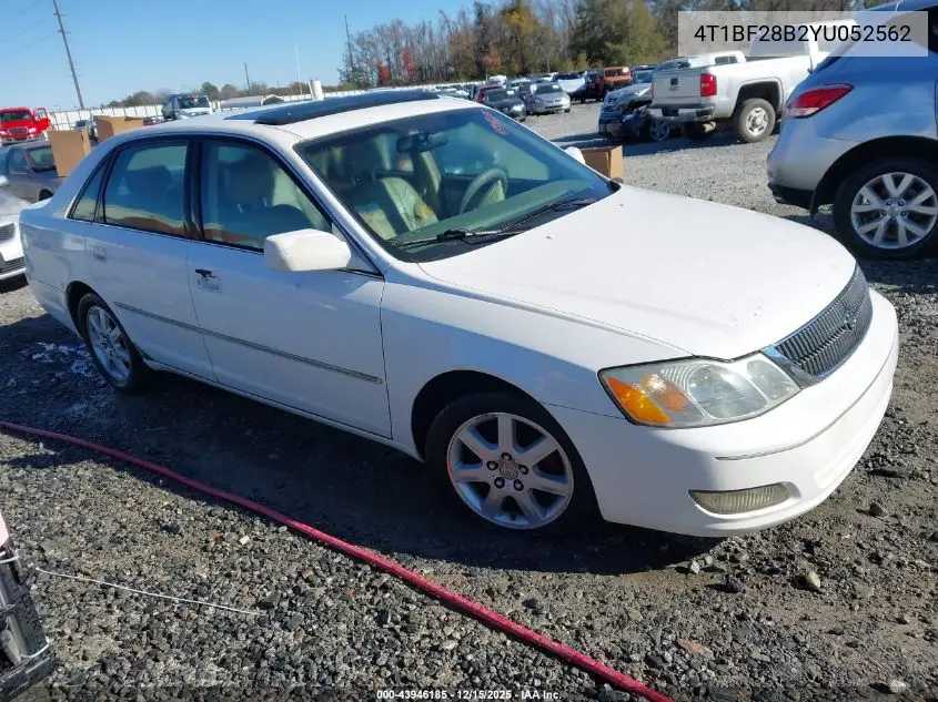4T1BF28B2YU052562 2000 Toyota Avalon Xls