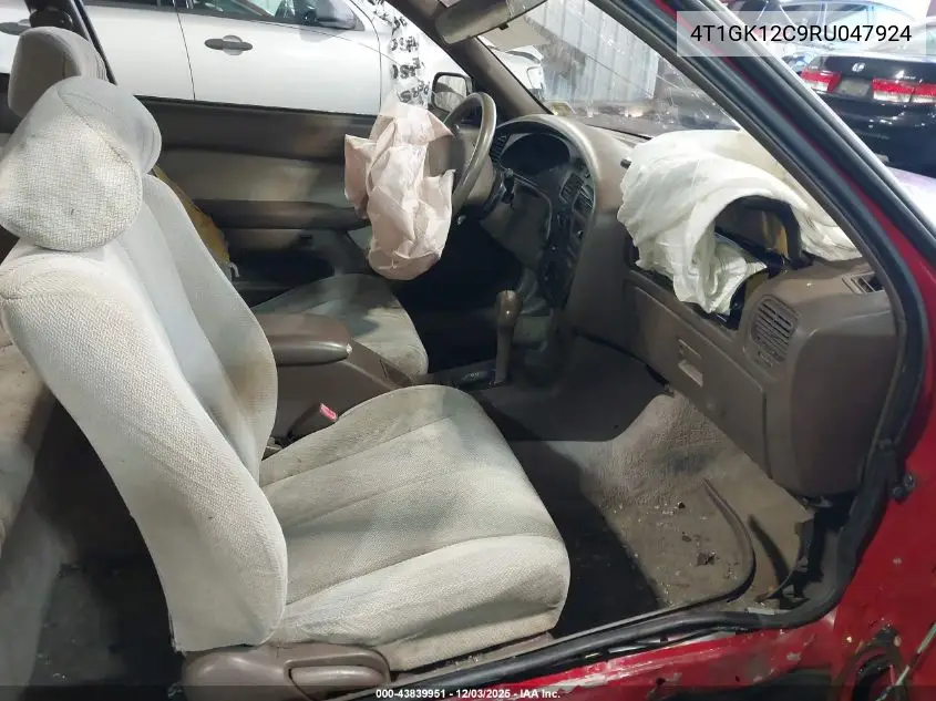 4T1GK12C9RU047924 1994 Toyota Camry Le