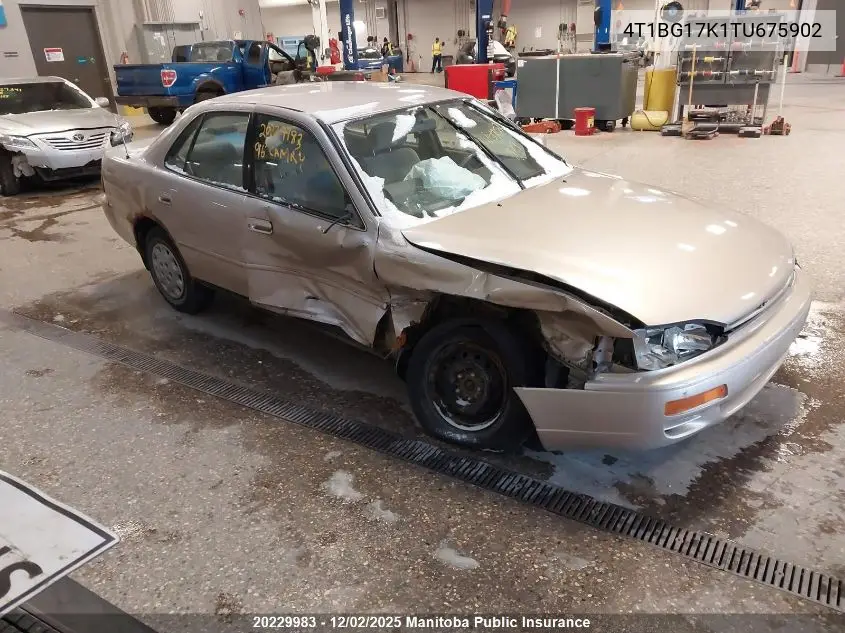 4T1BG17K1TU675902 1996 Toyota Camry Le