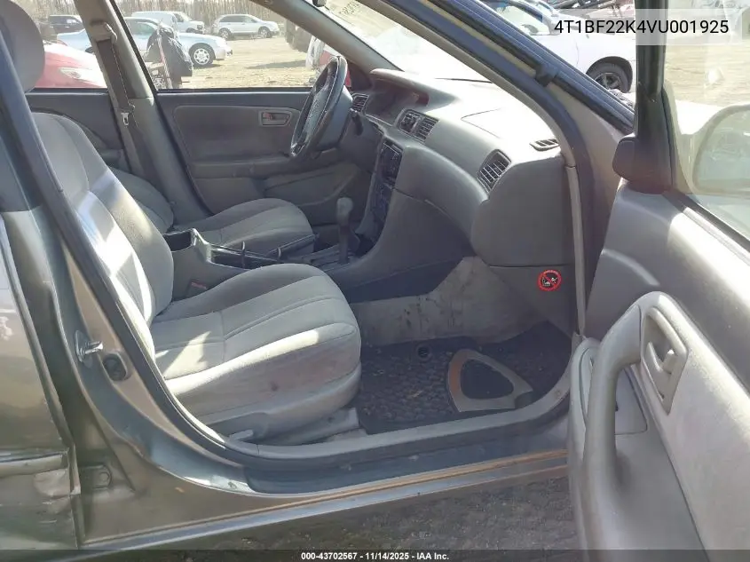 4T1BF22K4VU001925 1997 Toyota Camry Xle V6