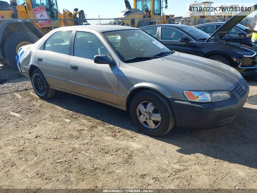 4T1BG22K7WU353850 1998 Toyota Camry Le