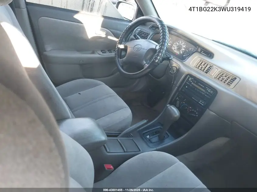4T1BG22K3WU319419 1998 Toyota Camry Le
