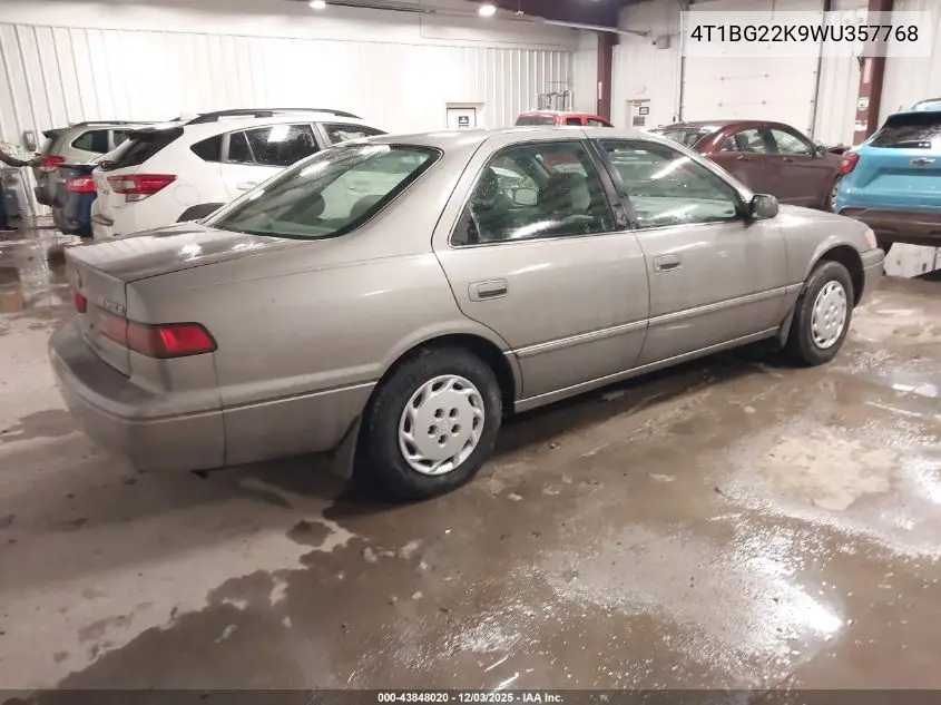 4T1BG22K9WU357768 1998 Toyota Camry Le